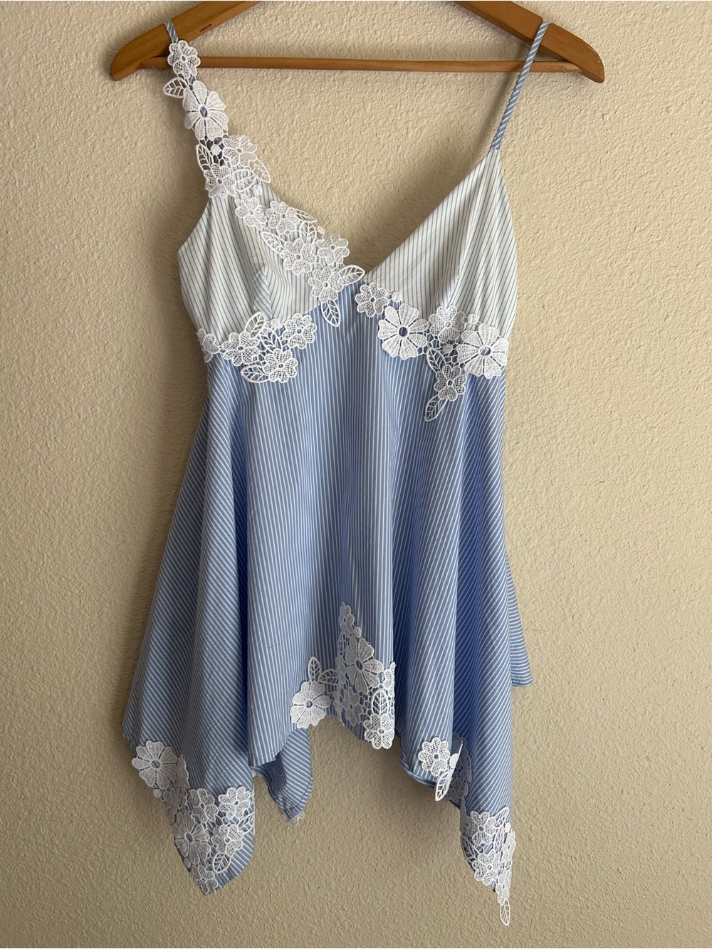 Ermanno Scervino Light Blue & White Stripe Tank with Lace Appliqué | size 40